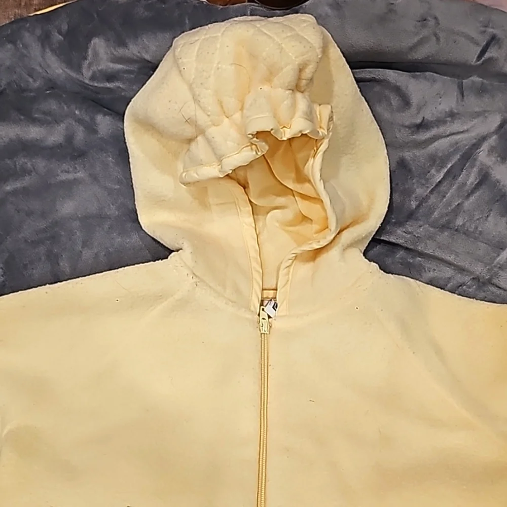 F Baby Winter Snowsuit Hooded/Footed Snow, warm yellow mittens, zip up, adorable